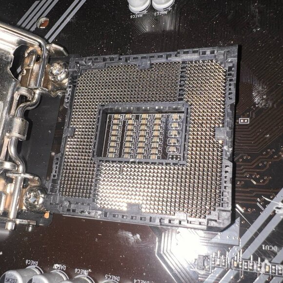 COPY - Gigabyte Z390 GAMING X Motherboard Intel Z390*Bent Pins.AS -IS! - Picture 6 of 10